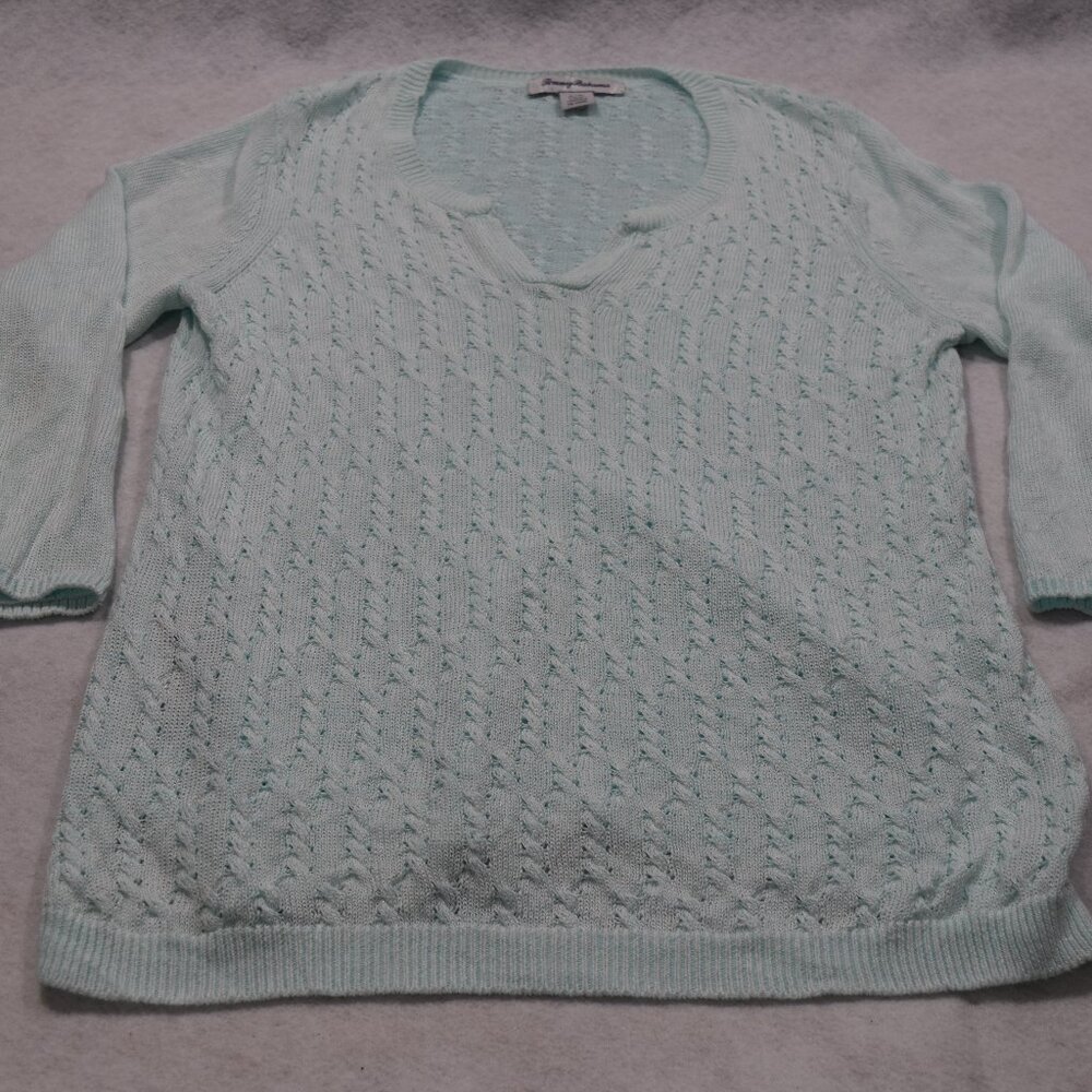 Tommy Bahama Women's Long-Sleeve V-Neck Sweater L